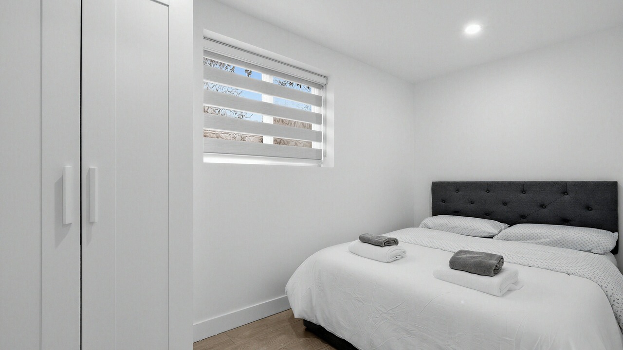 Photo of Bedroom in Sunset