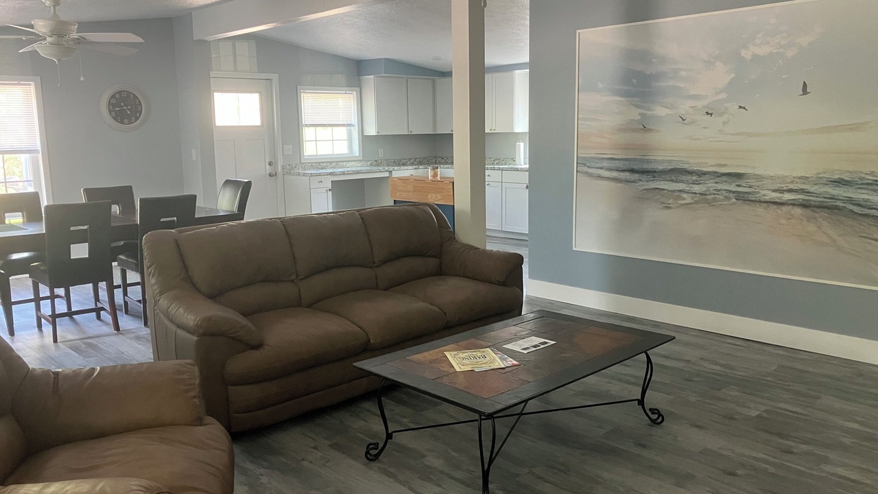 Photo of Livingroom in Conneaut Township
