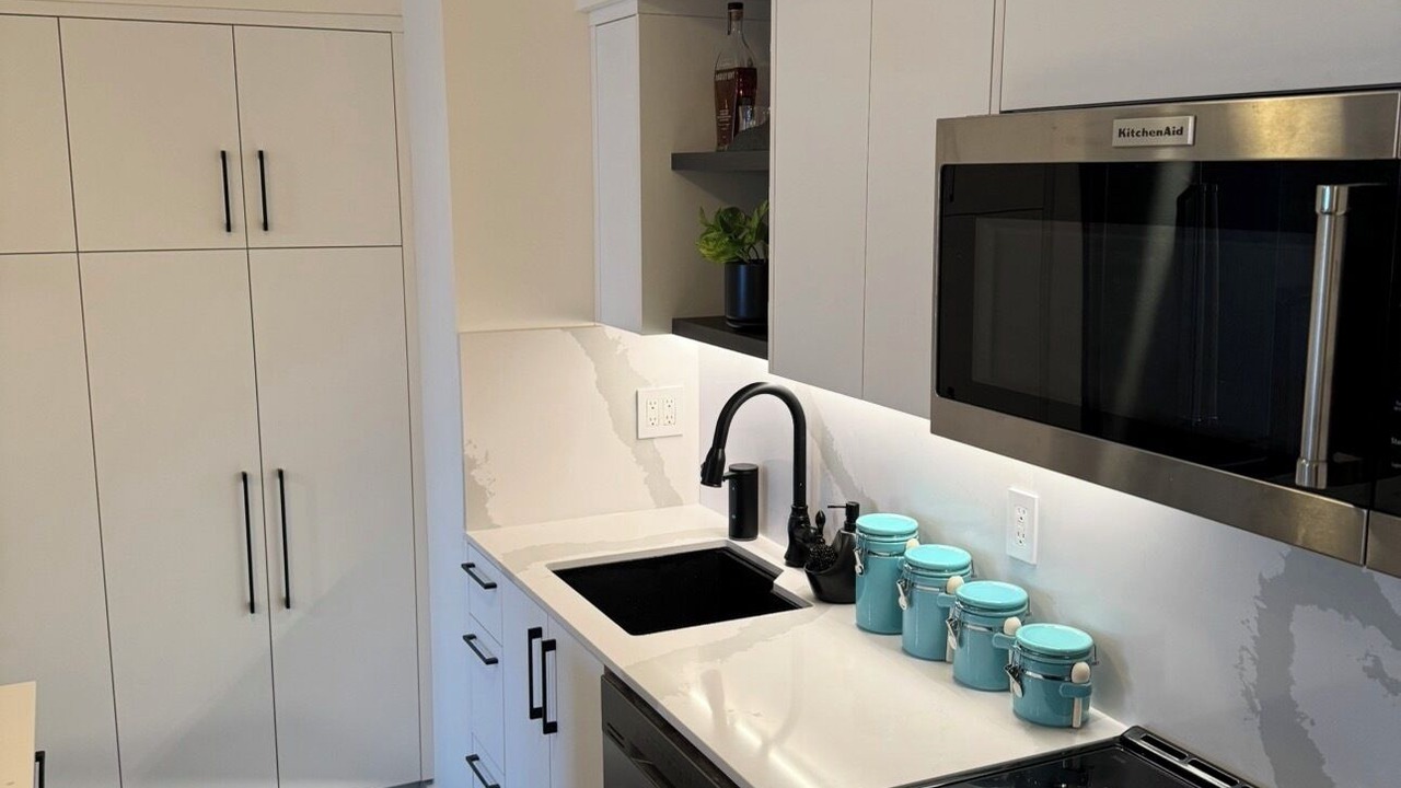 Photo of Kitchen in Lower Lonsdale