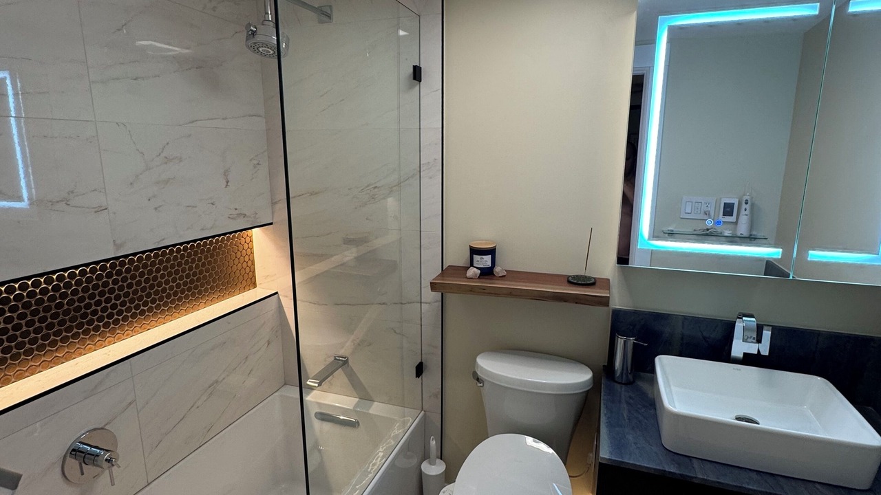 Photo of Bathroom in Lower Lonsdale