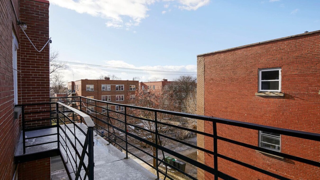 Photo of Outdoor in Cote-Des-Neiges—Notre-Dame-De-Grace