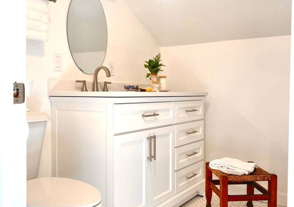 Photo of Bathroom in Sennett