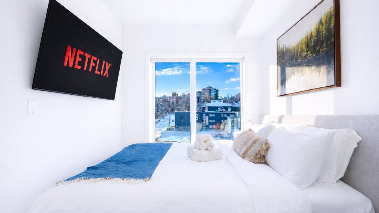 Photo of Bedroom in Crescent Heights
