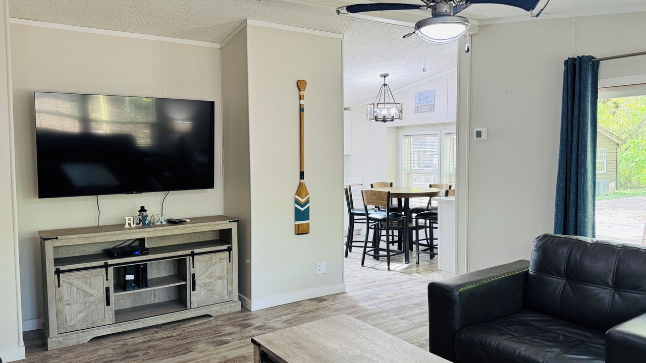 Photo of Livingroom in Put-in-Bay