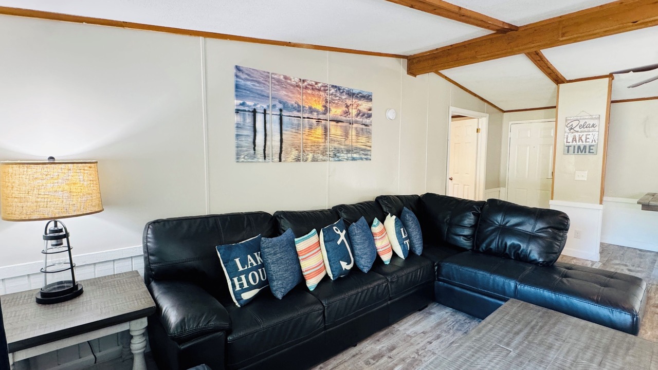 Photo of Livingroom in Put-in-Bay