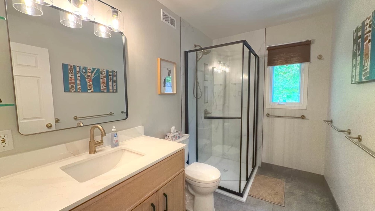 Photo of Bathroom in Rideau Lakes