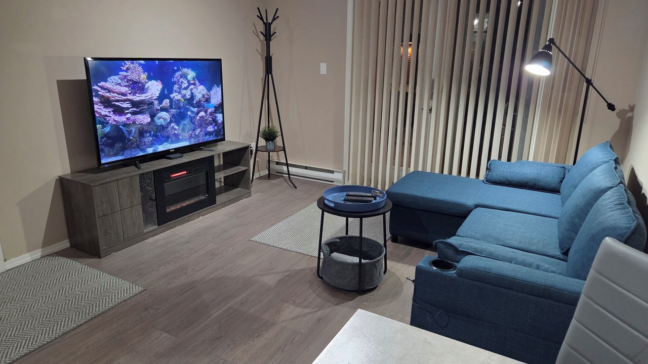 Photo of Livingroom in East Kootenay
