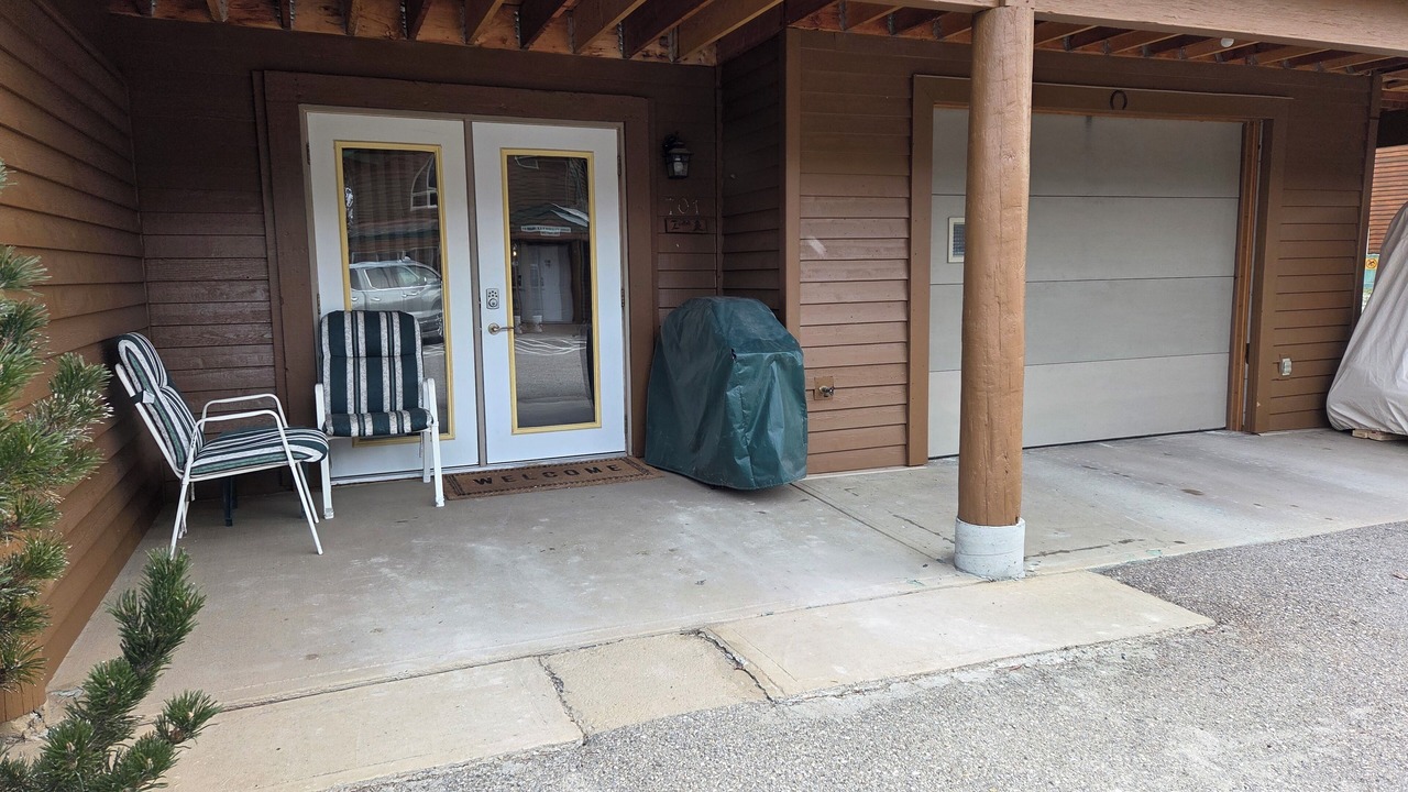 Photo of Others in East Kootenay