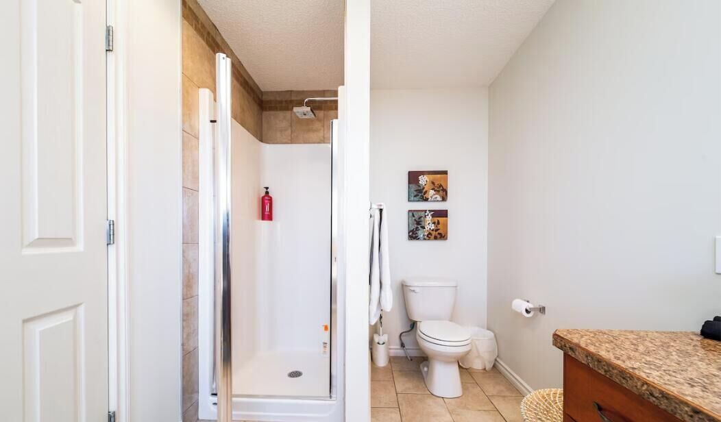 Photo of Bathroom in Jasper Place