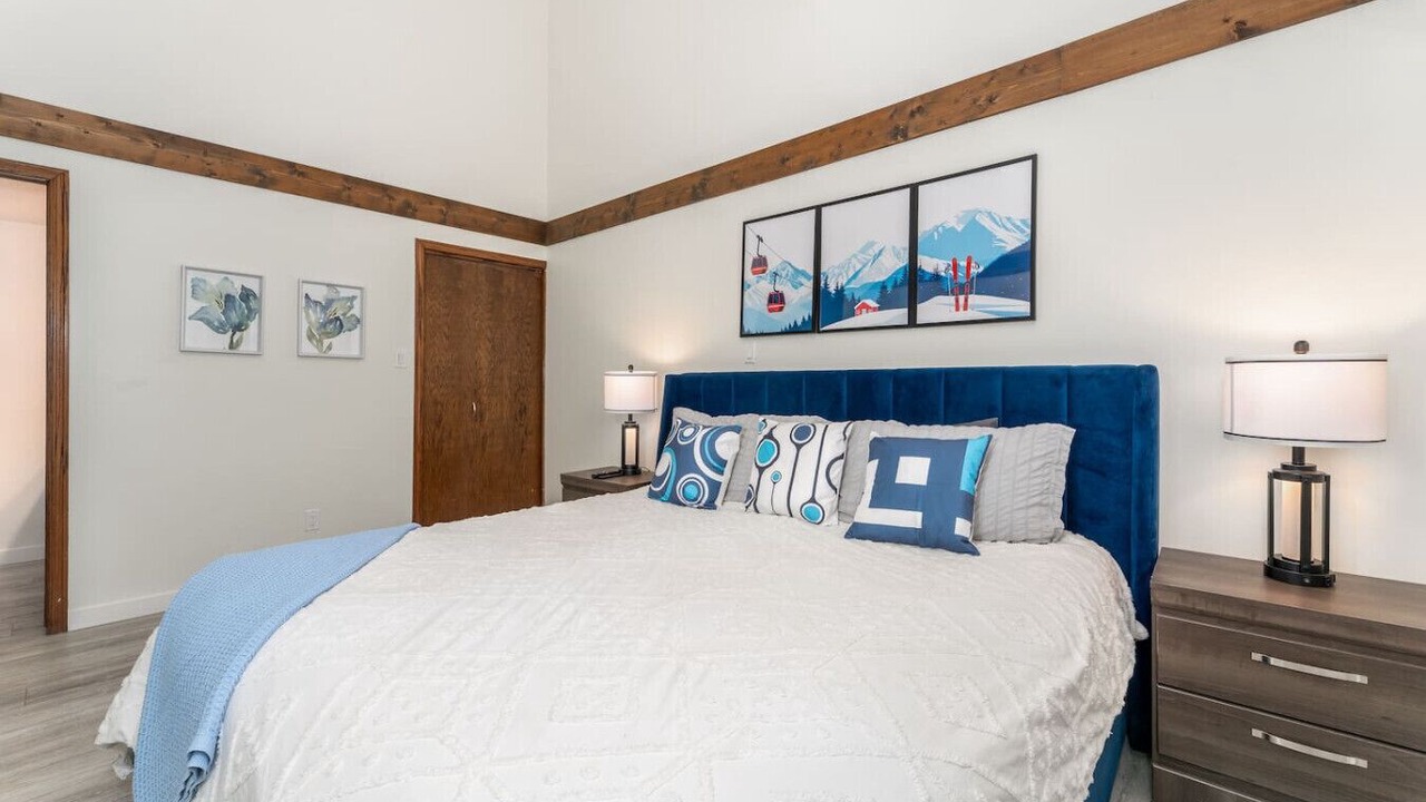 Photo of Bedroom in East Kootenay