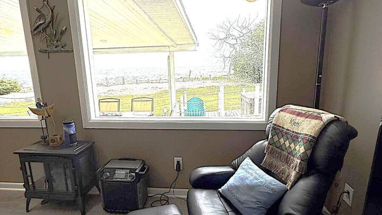 Photo of Livingroom in Kelleys Island