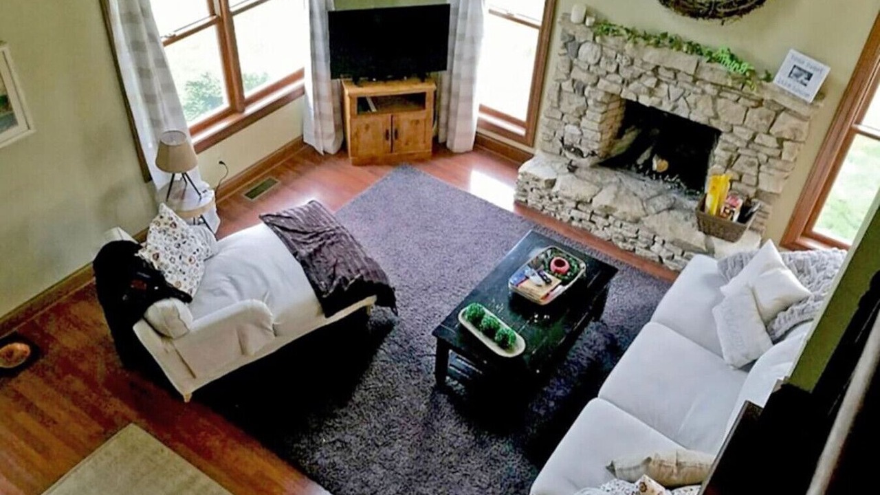 Photo of Livingroom in Kelleys Island