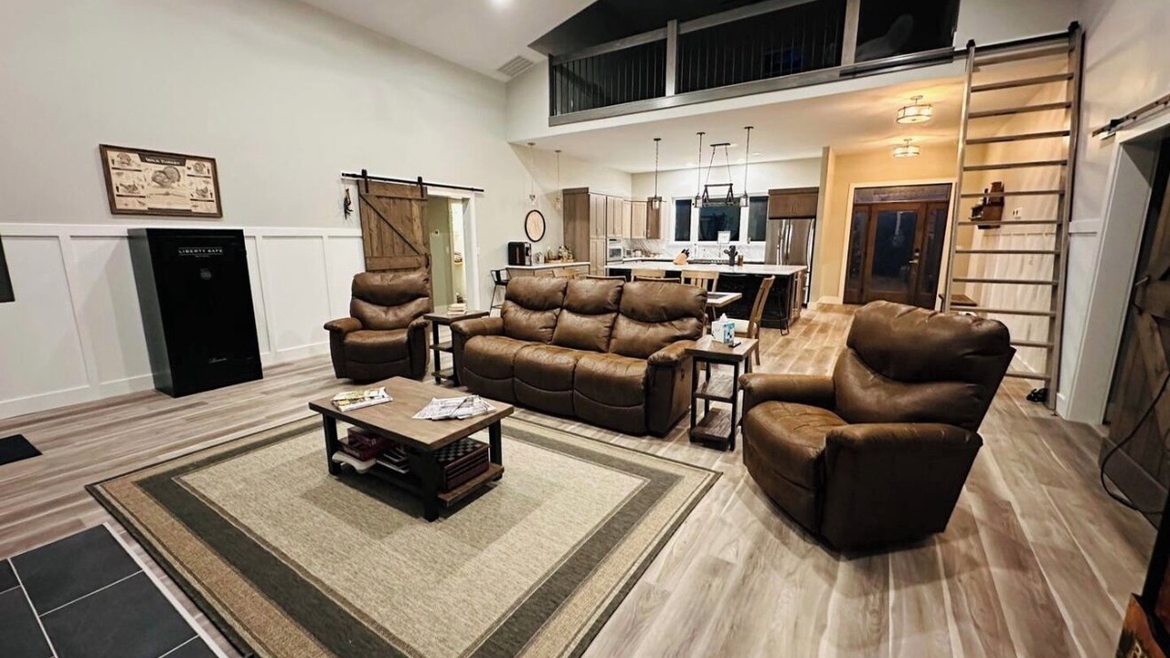 Photo of Livingroom in Prattsburgh