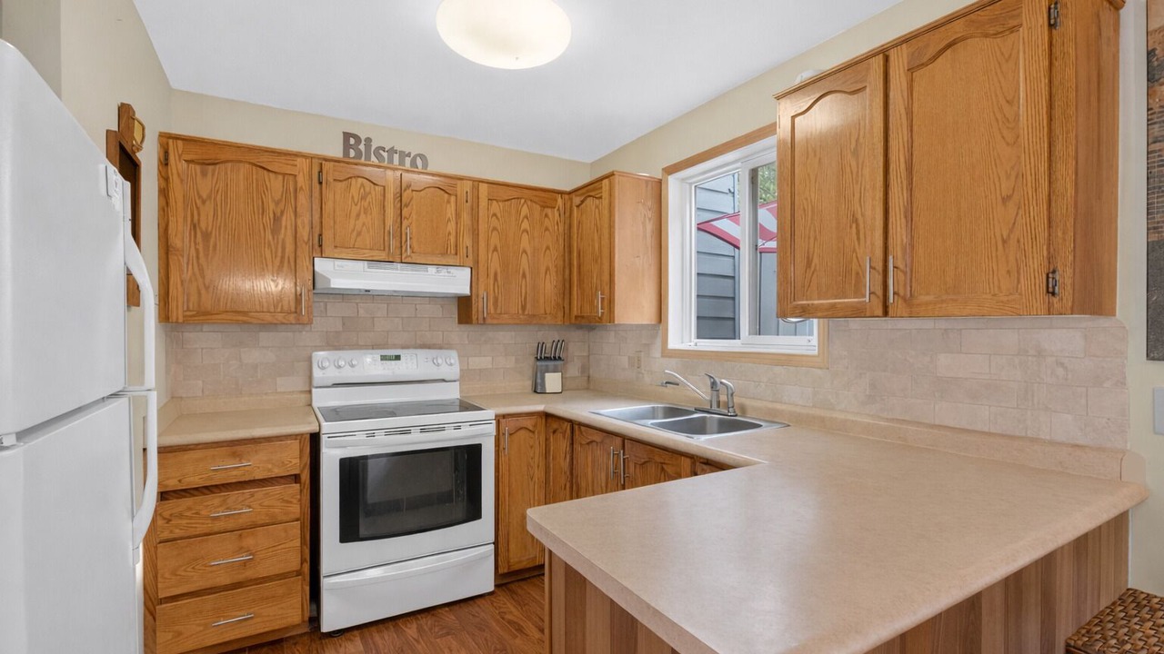 Photo of Kitchen in Wasaga Beach