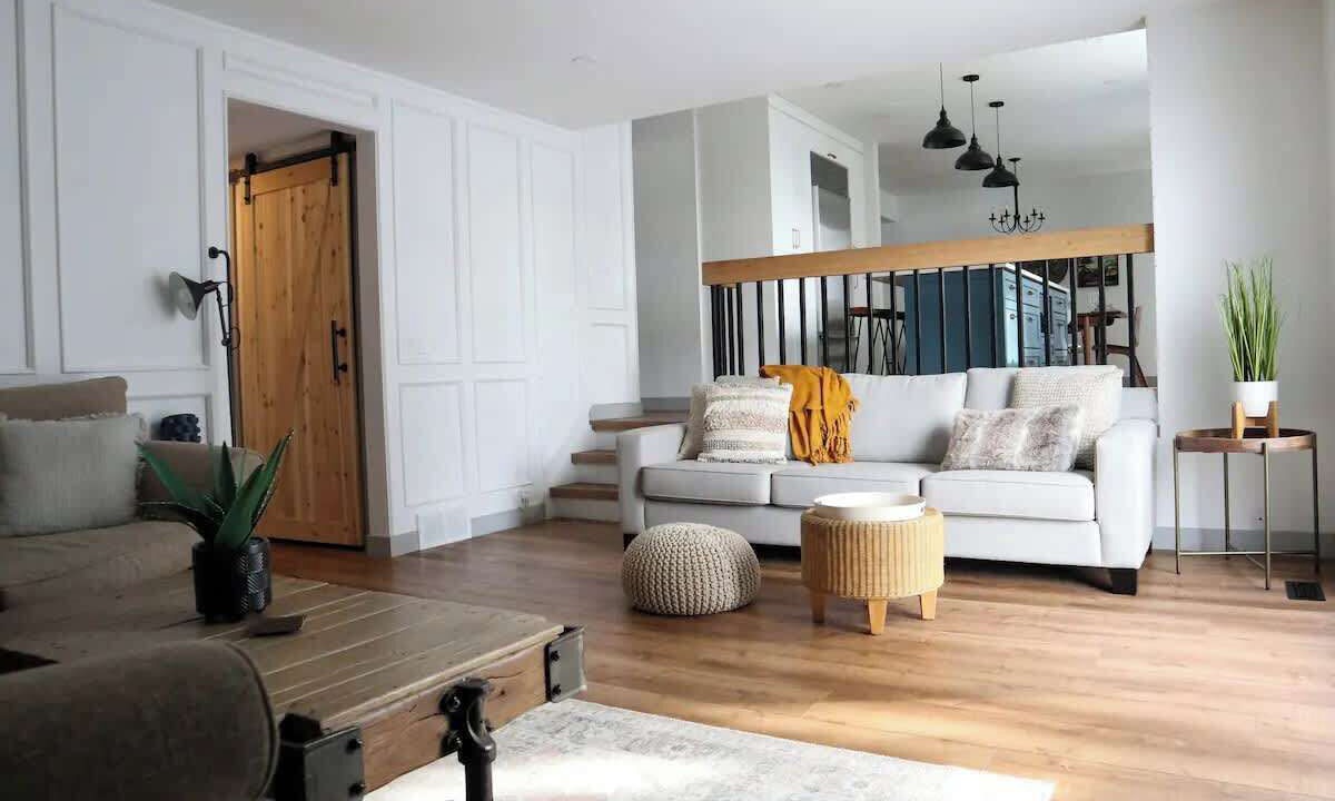 Photo of Livingroom in Southwest Calgary