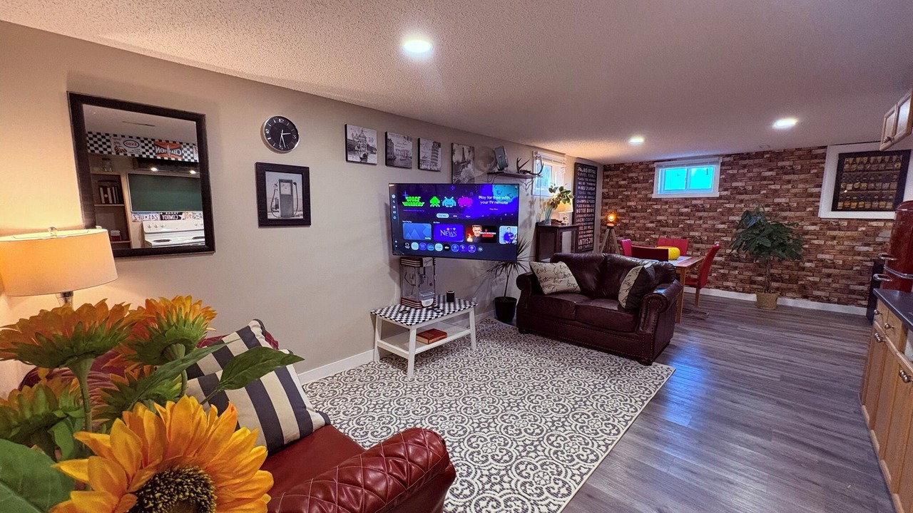 Photo of Livingroom in Legal
