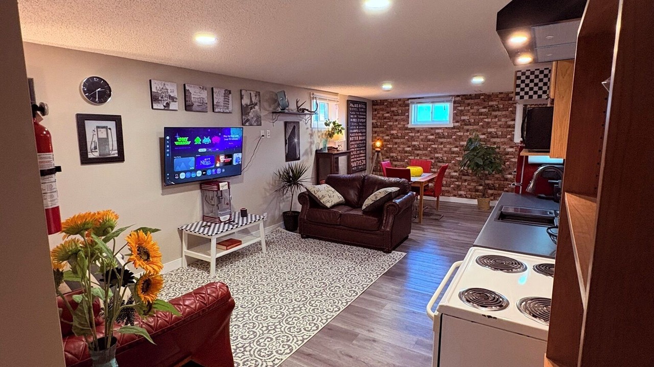 Photo of Livingroom in Legal