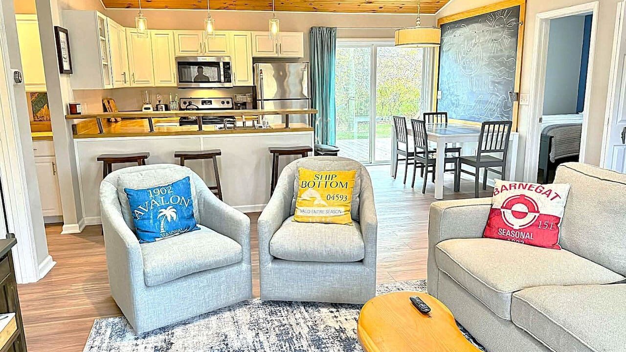 Photo of Livingroom in Kelleys Island