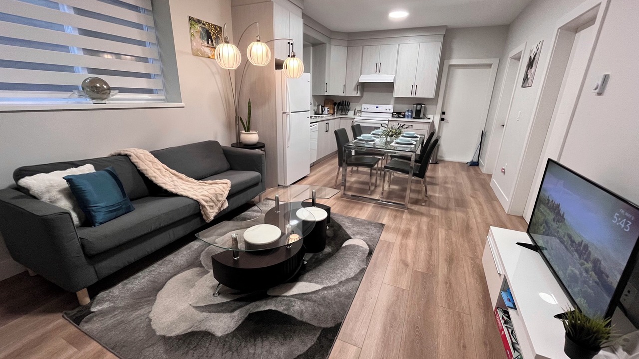 Photo of Livingroom in Willoughby