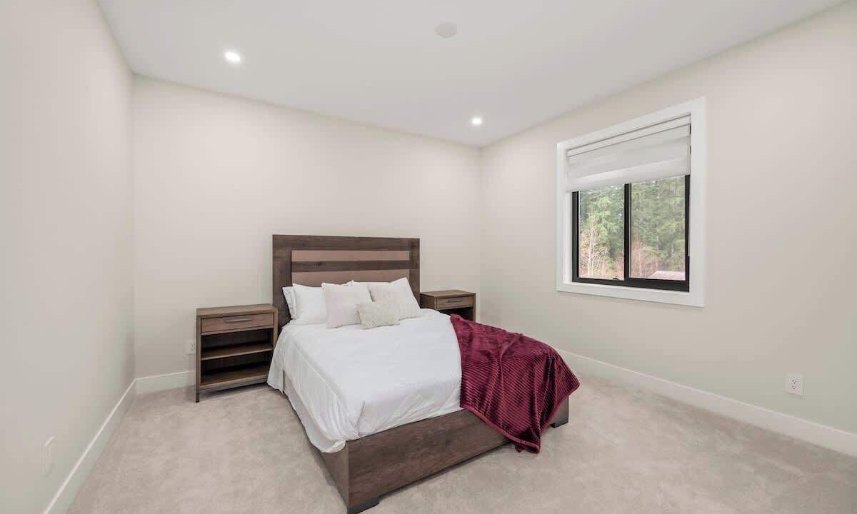 Photo of Bedroom in Langley