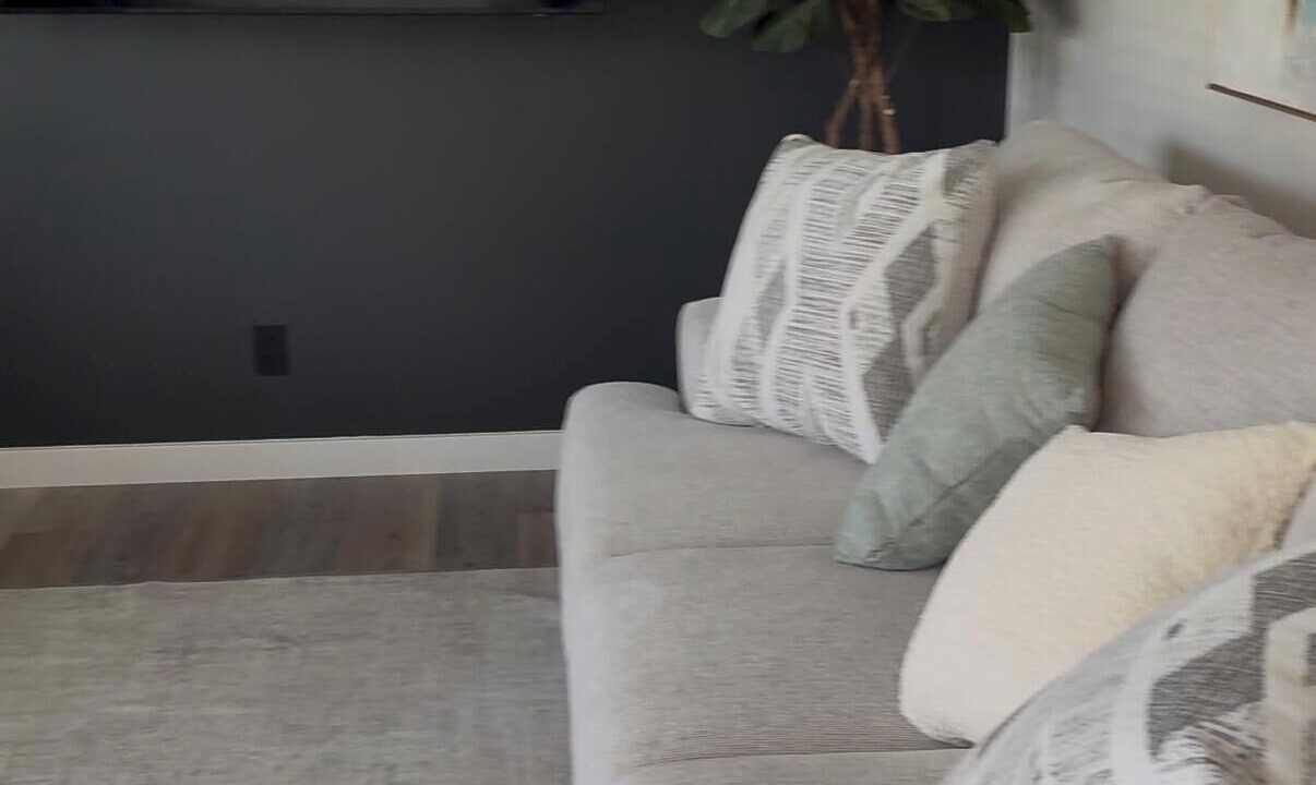 Photo of Livingroom in Rochester