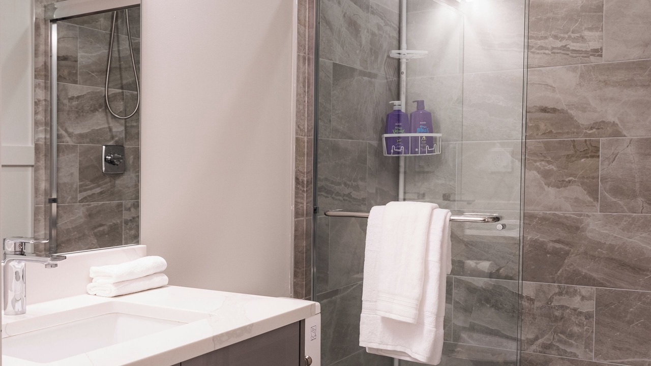 Photo of Bathroom in Canyon Heights