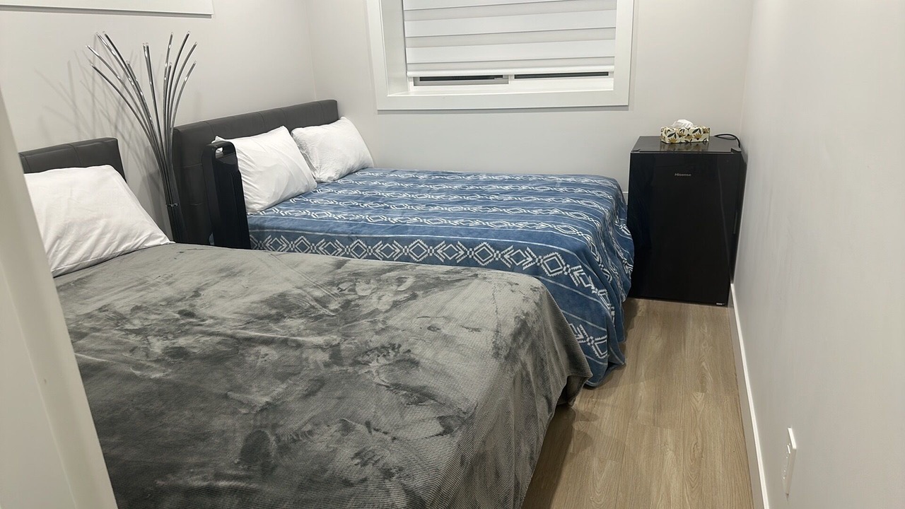 Photo of Bedroom in Renfrew-Collingwood