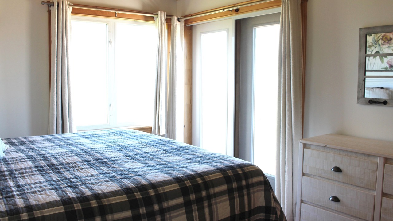 Photo of Bedroom in Sea View