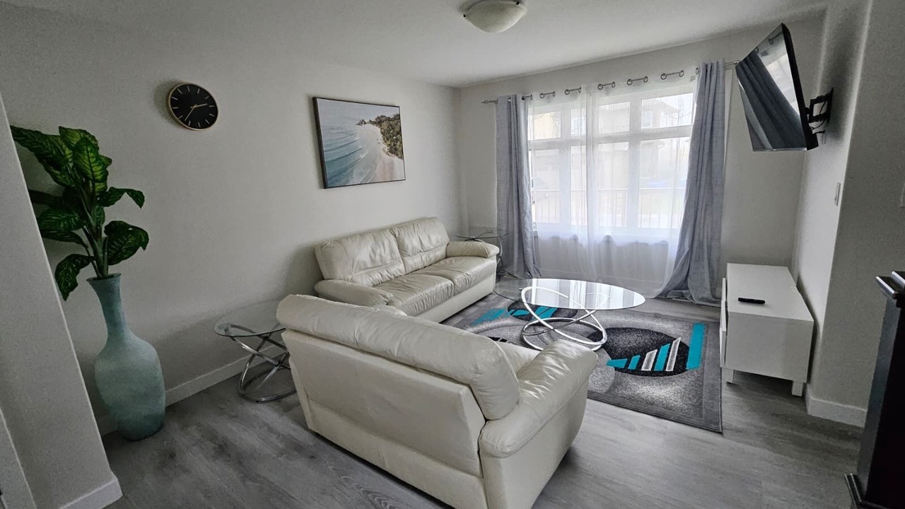 Photo of Livingroom in Regina