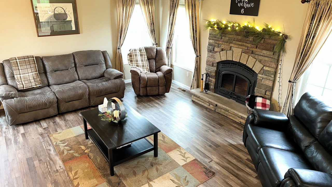 Photo of Livingroom in Canandaigua