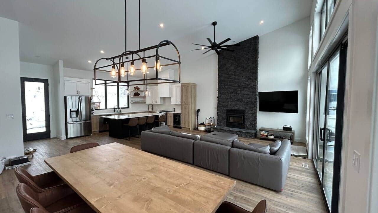 Photo of Livingroom in Koocanusa Ranch