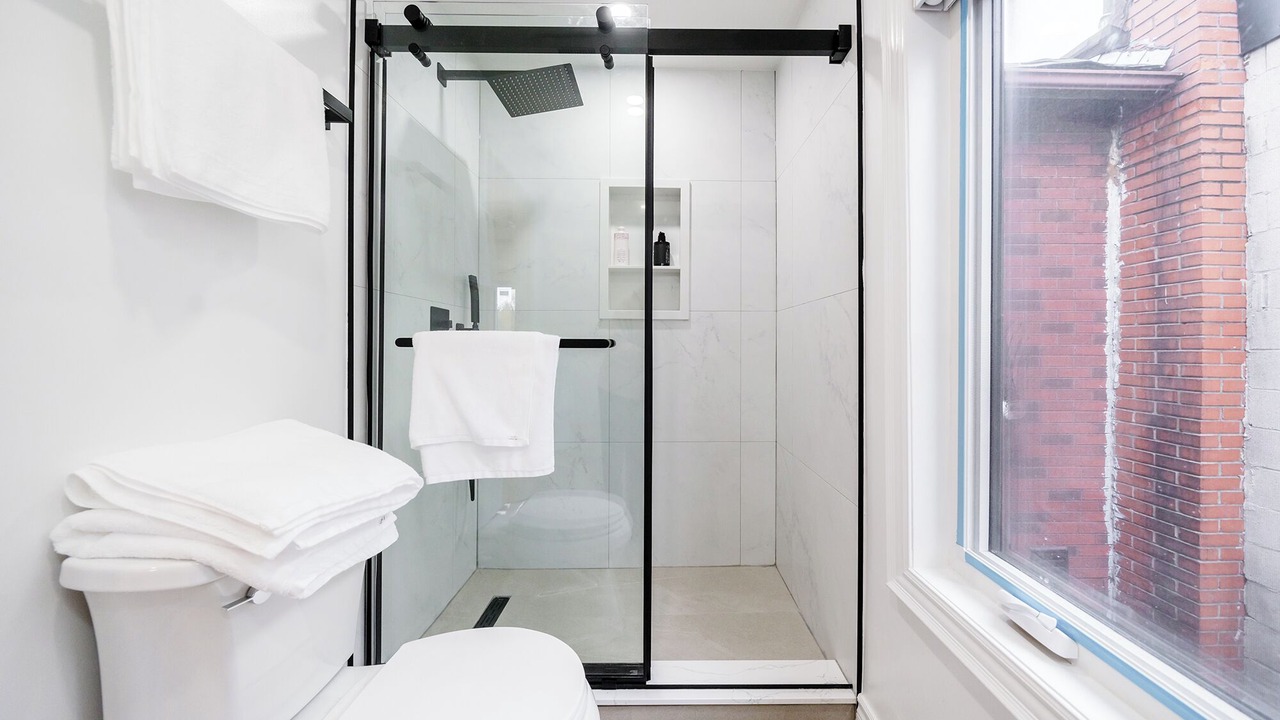 Photo of Bathroom in Niagara