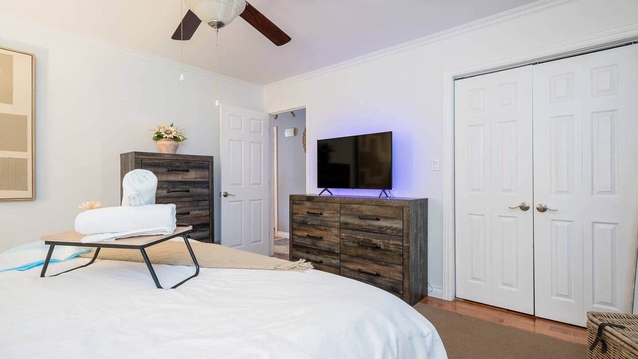 Photo of Bedroom in Wasaga Beach