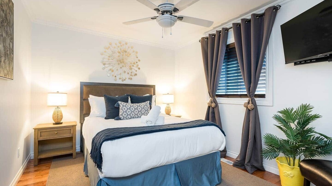 Photo of Bedroom in Wasaga Beach