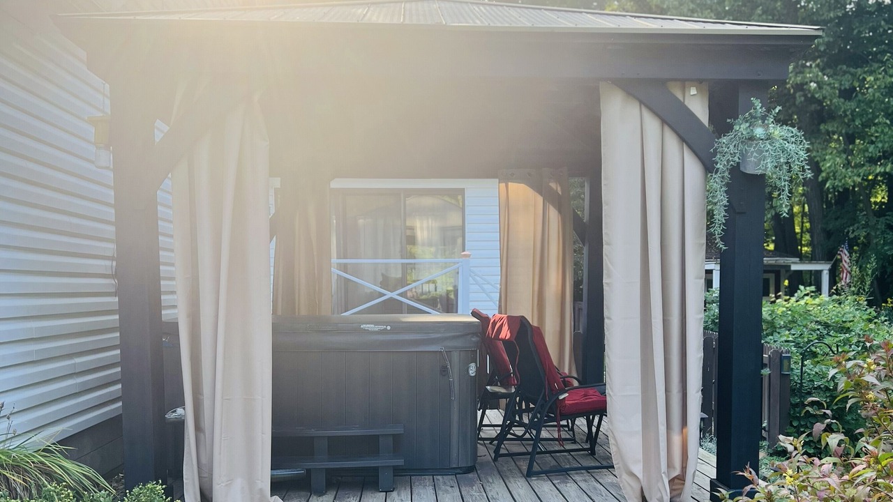 Photo of Patio Balcony in Painesville