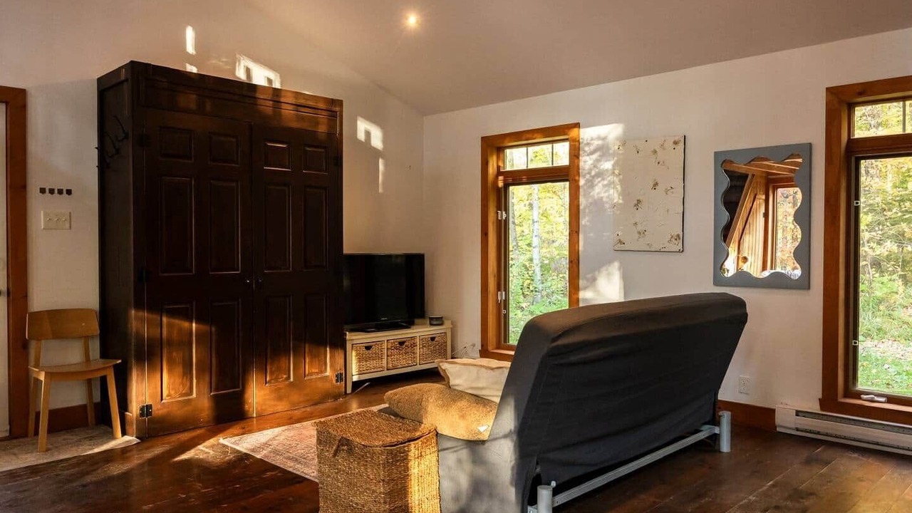 Photo of Livingroom in Eastman