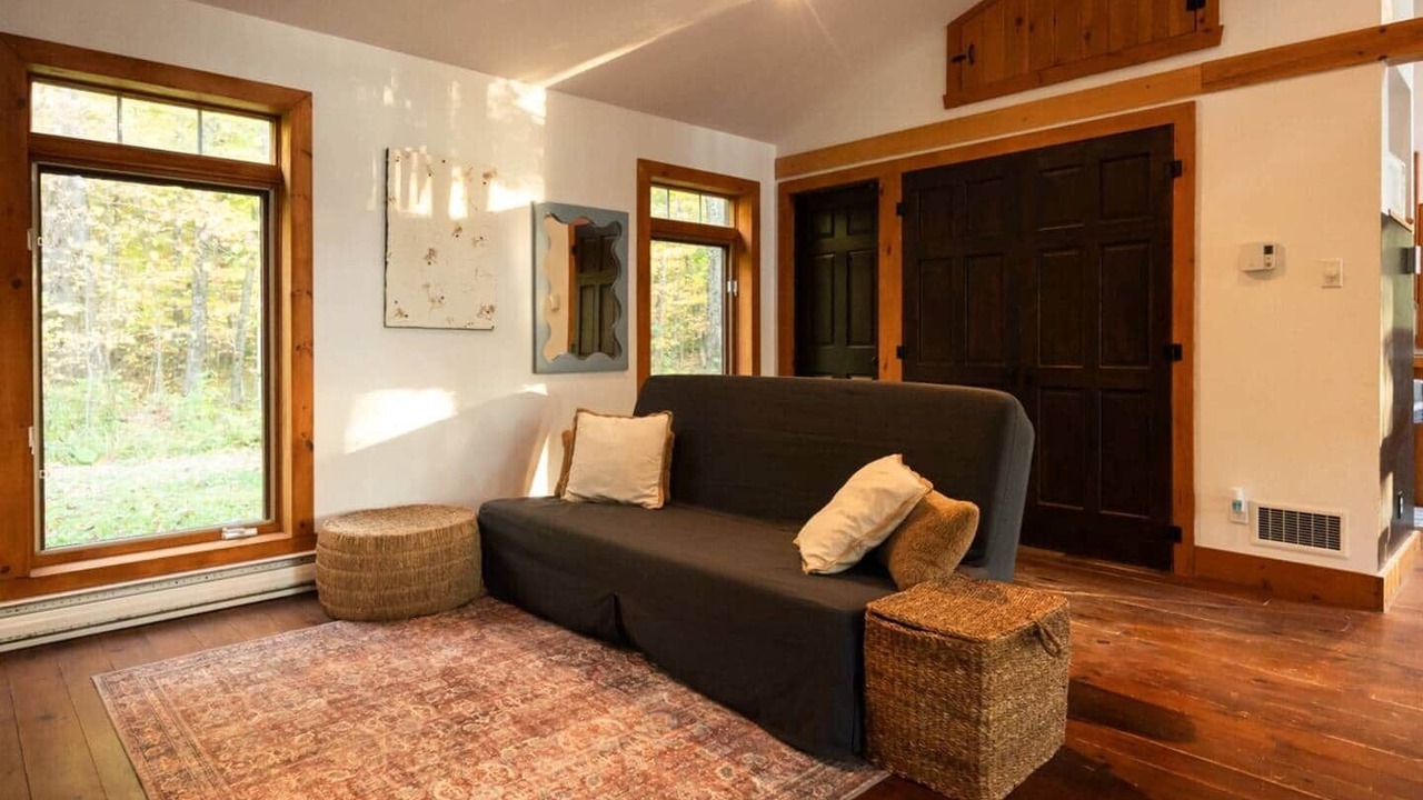 Photo of Livingroom in Eastman