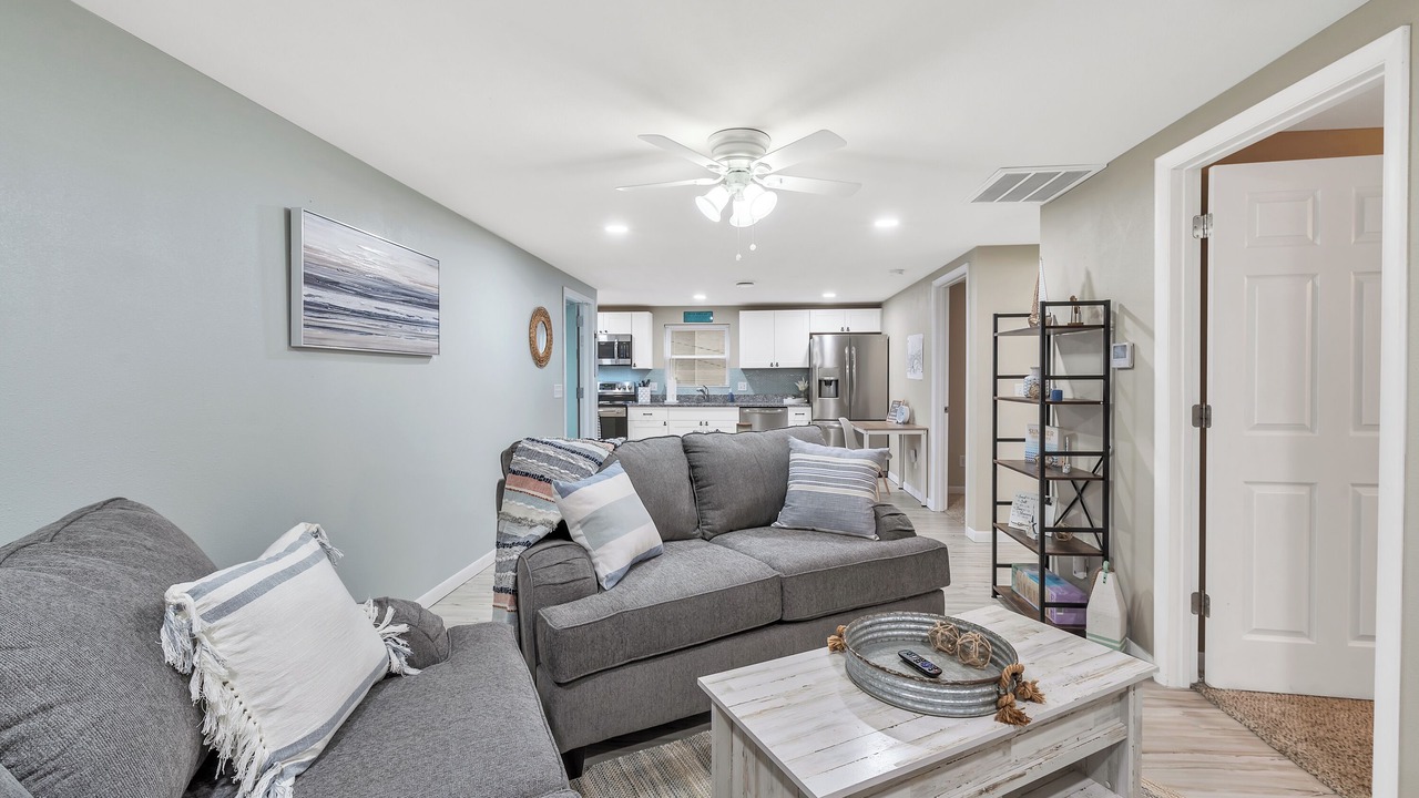 Photo of Livingroom in Maumee