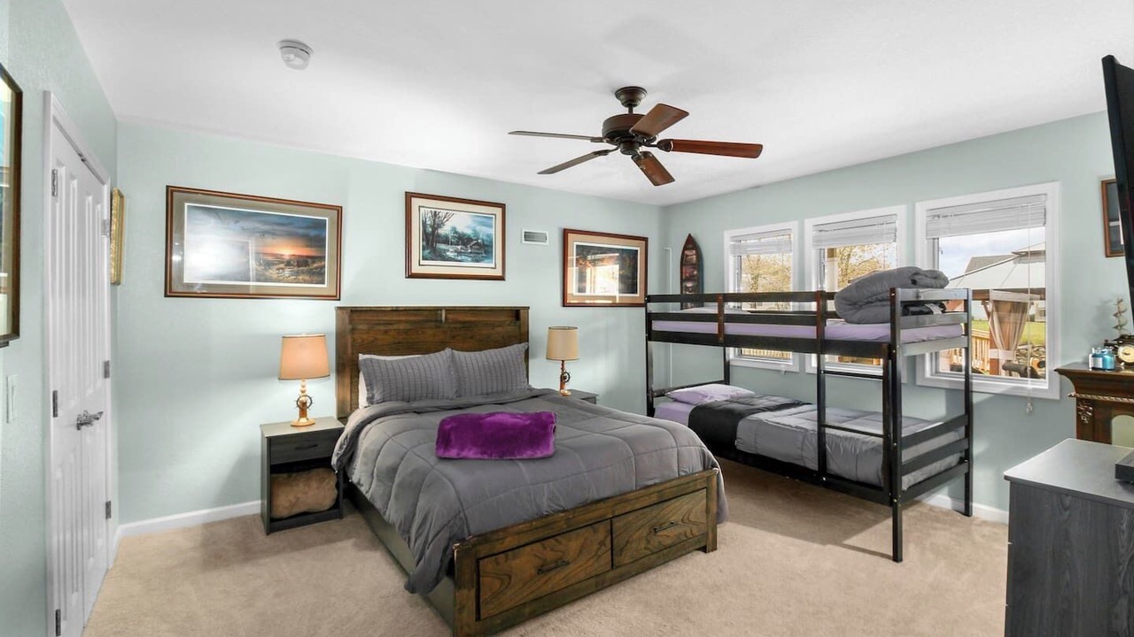 Photo of Bedroom in Port Clinton