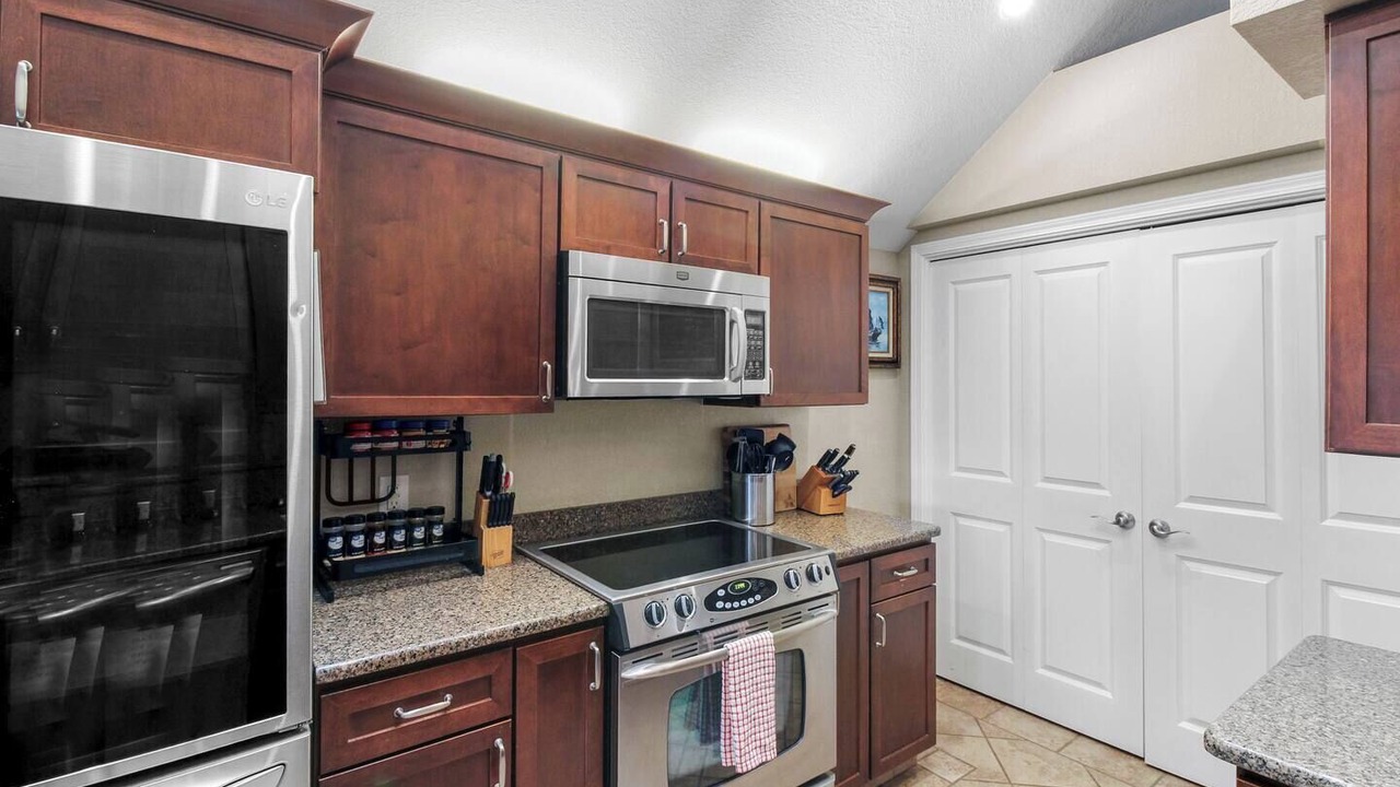 Photo of Kitchen in Port Clinton