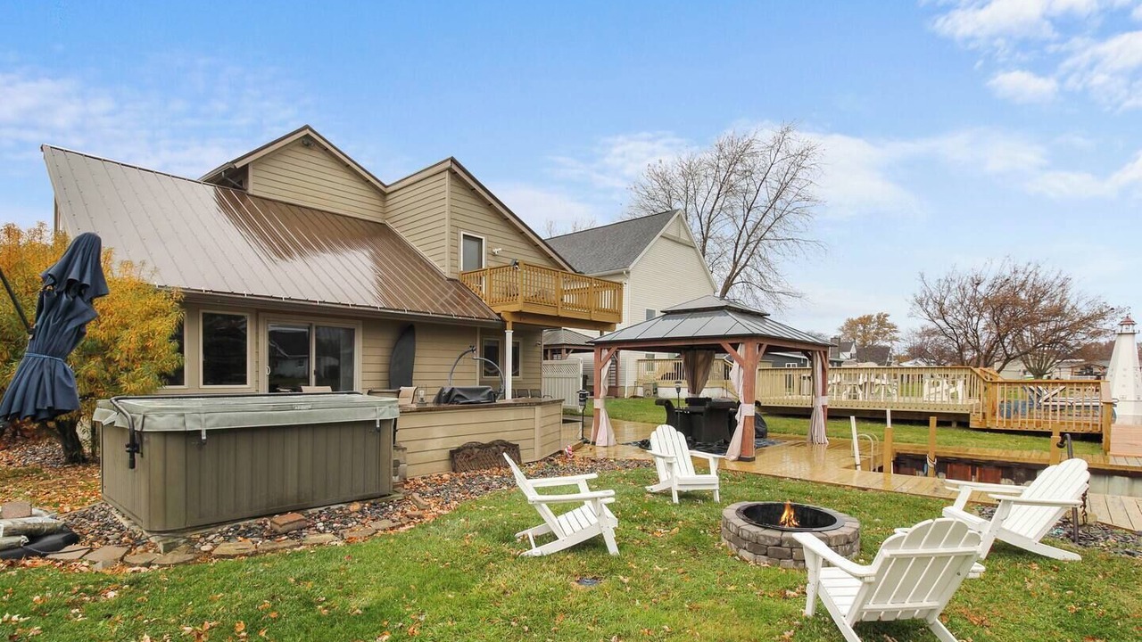 Photo of Outdoor in Port Clinton