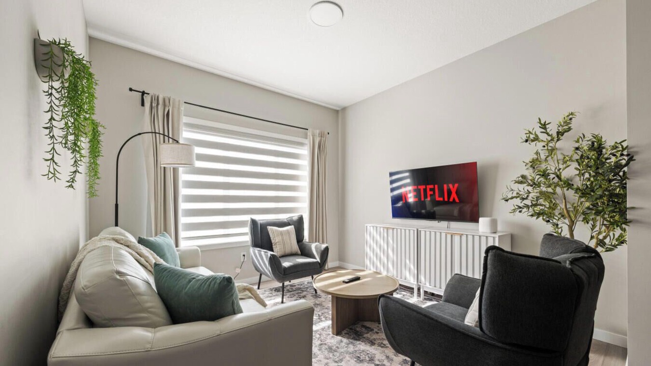 Photo of Livingroom in West Edmonton