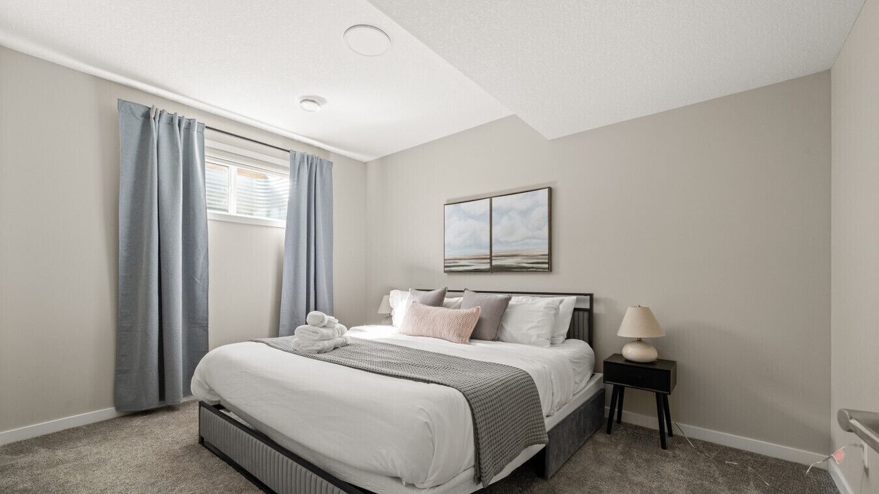 Photo of Bedroom in West Edmonton