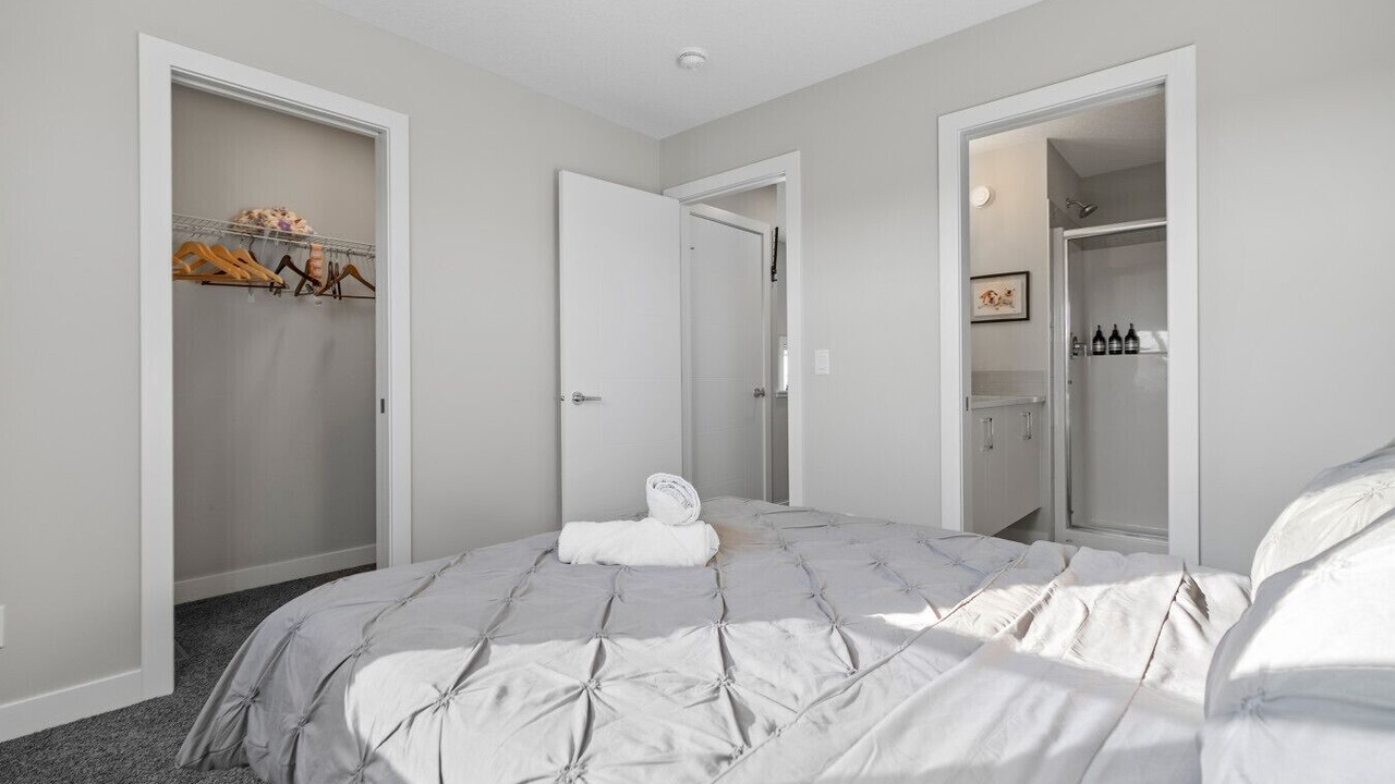 Photo of Bedroom in Chestermere