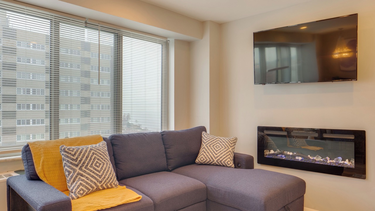 Photo of Livingroom in Lakewood