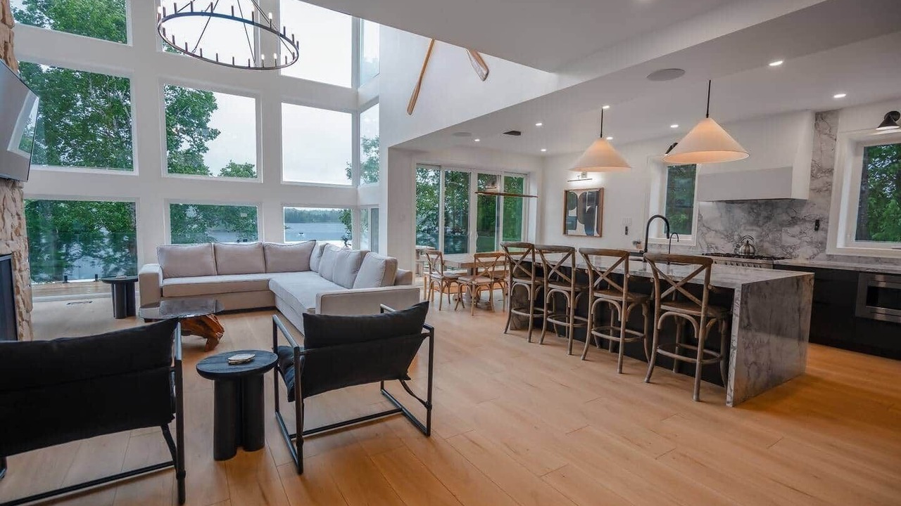 Photo of Livingroom in Whitestone