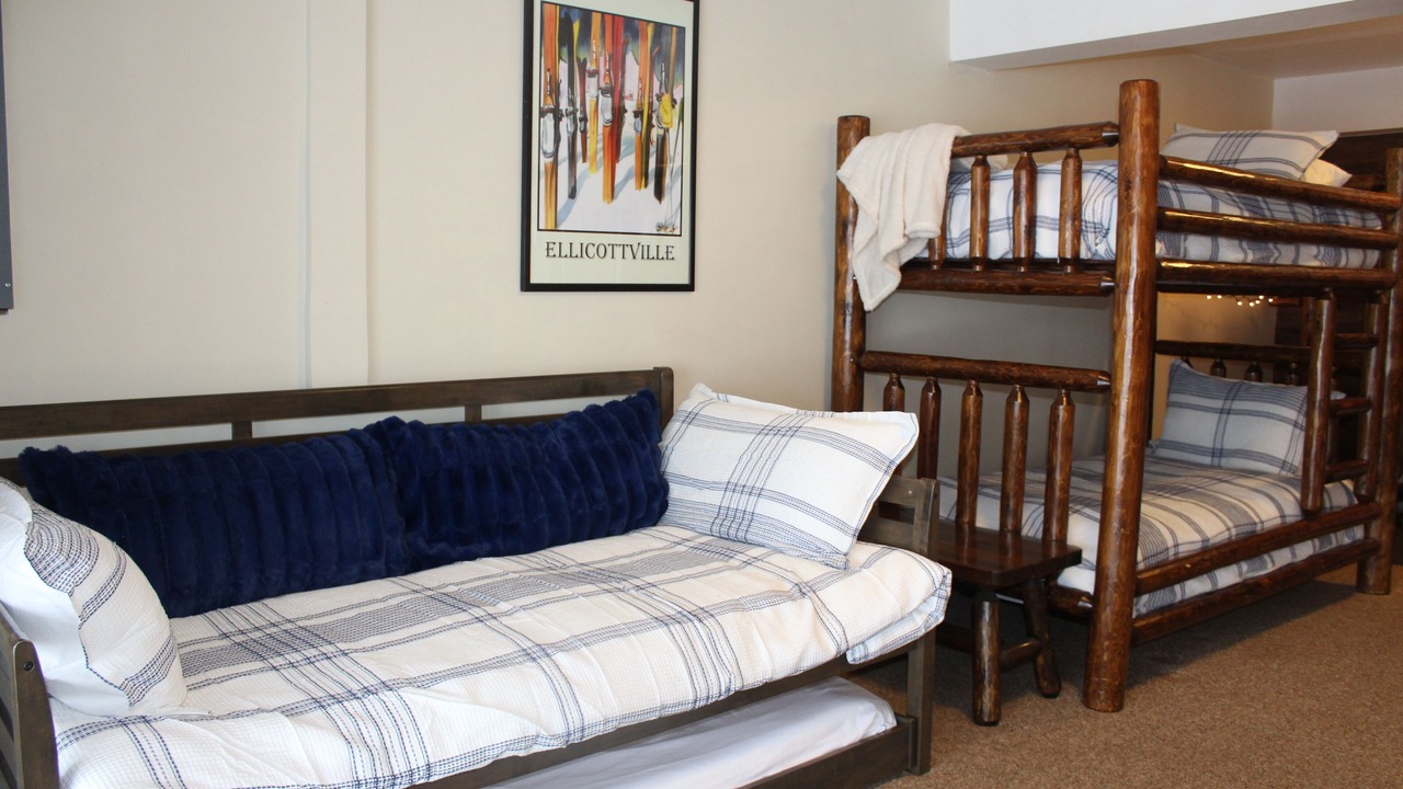 Photo of Bedroom in Ellicottville