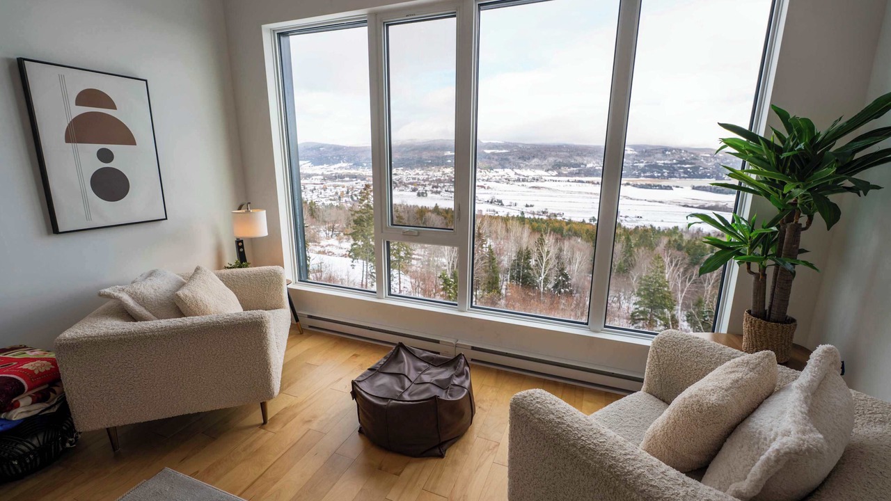 Photo of Livingroom in Baie-St-Paul