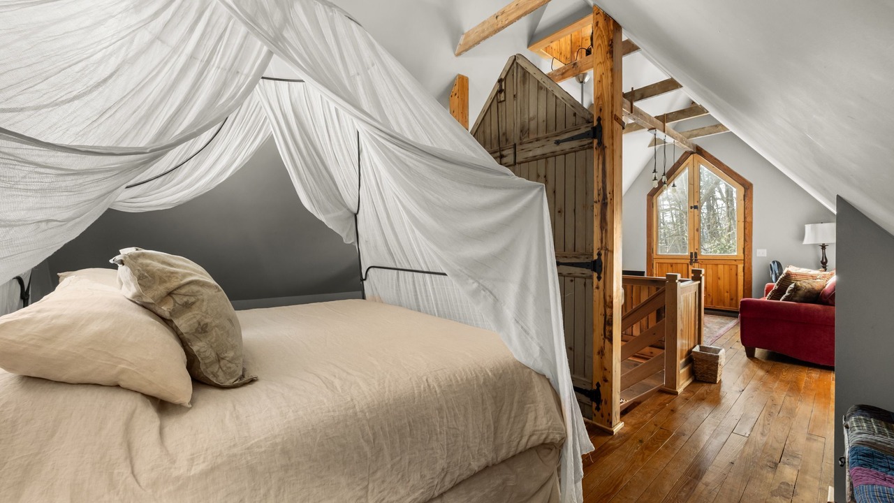 Photo of Bedroom in Canandaigua