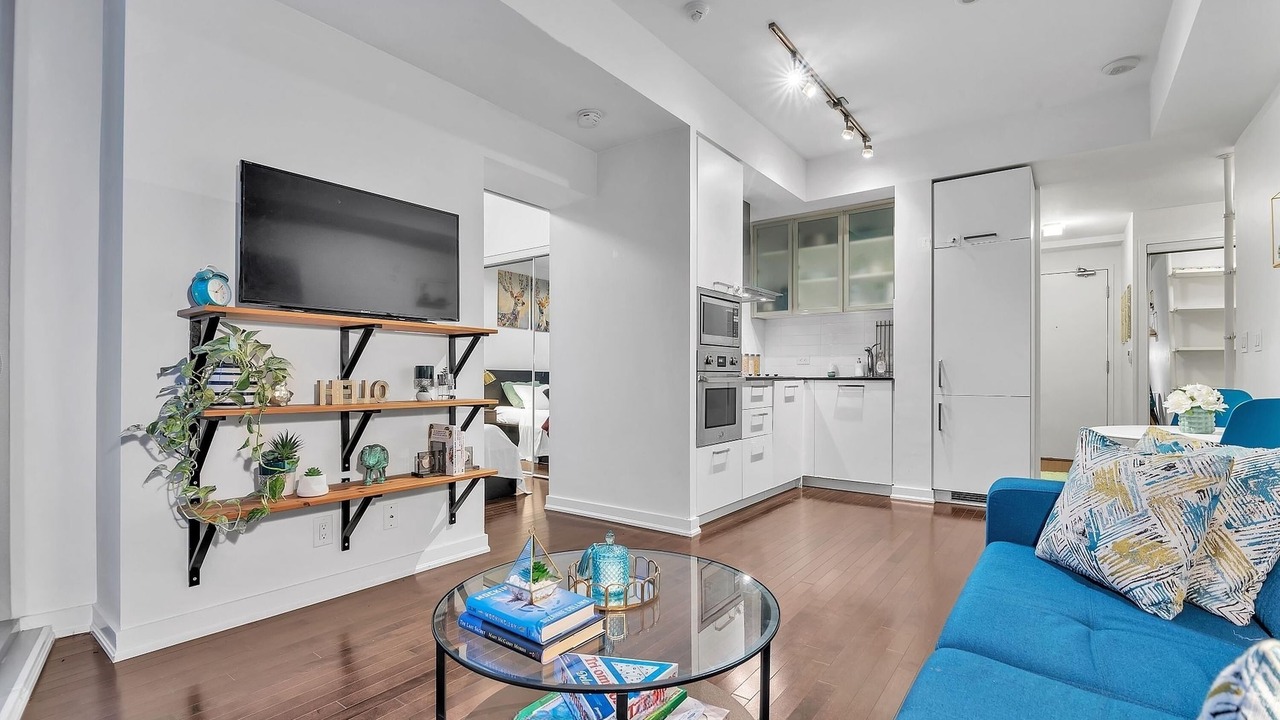 Photo of Livingroom in Financial District